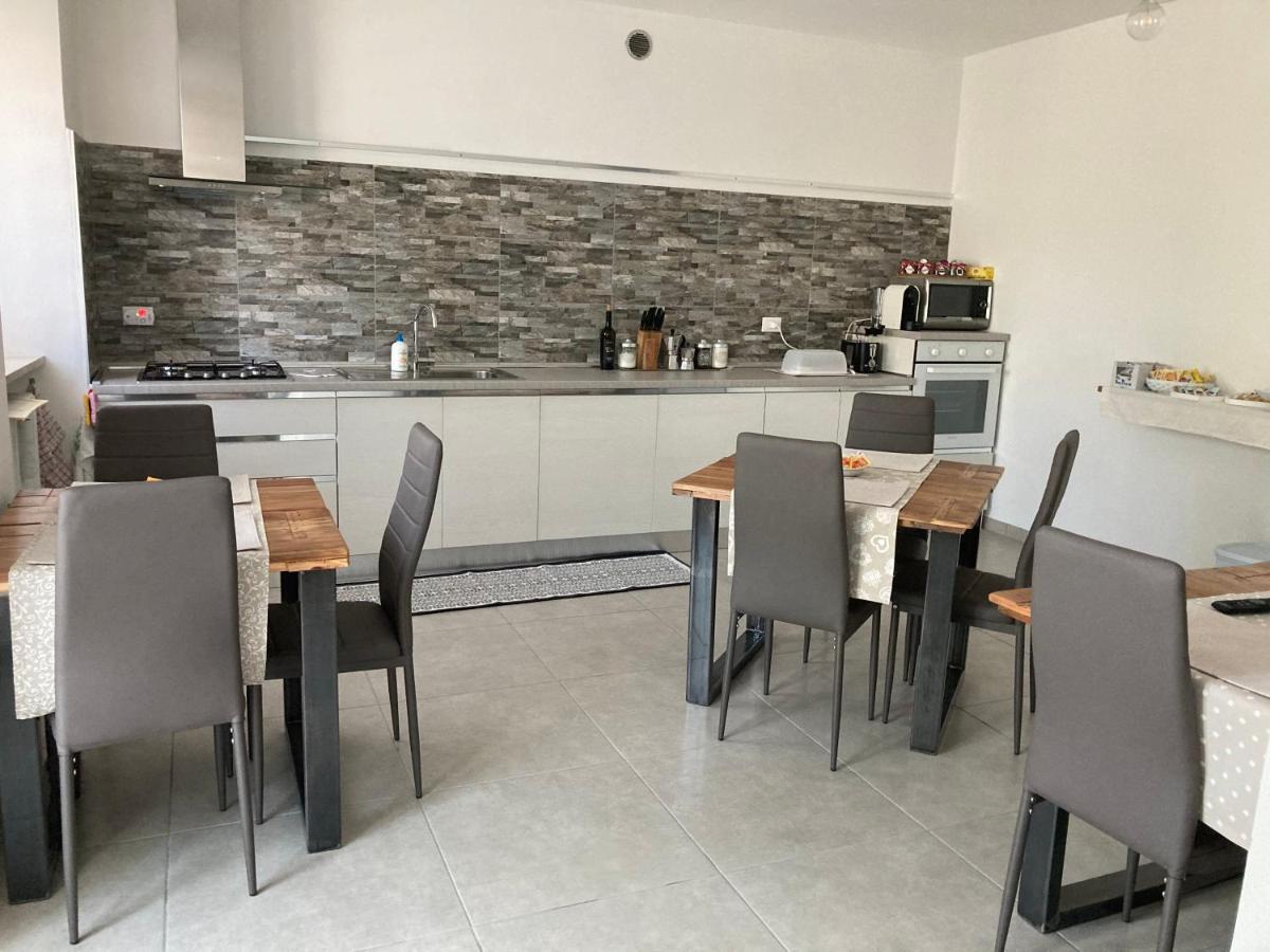 Casale Luel Apartment Valeggio sul Mincio
